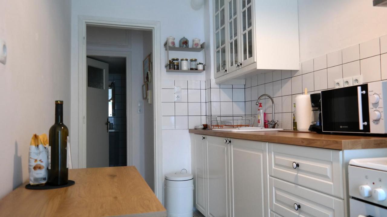 Apartament Flat In The Heart Of Koukaki Under Acropolis Ateny Zewnętrze zdjęcie